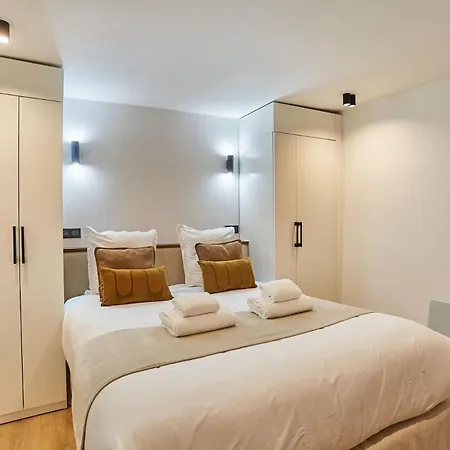 Superb Center Of By Prestige Paris